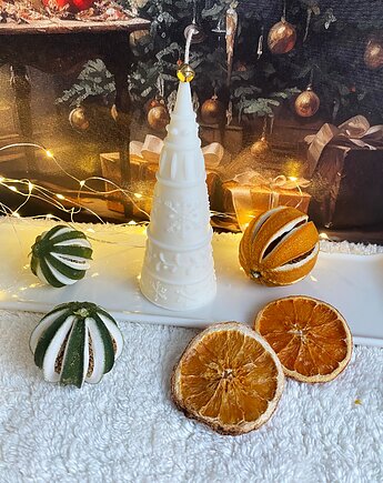 Świeca ekologiczna sojowa dekoracyjna "Christmas Tree " 150x60mm, Coccola JEWELLERY