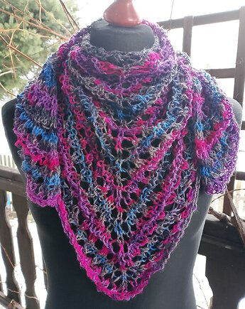 Cieniowana chusta ażurowa, na drutach, ArteDania