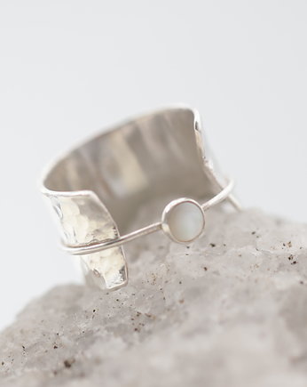 Srebrny pierścionek z masą perłową, Vagabonds, Jansen Diamonds