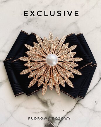 Kolekcja  Exclusive  Brosza z cudownym kwiatem z perłą     NEW, Pudrowy Różowy