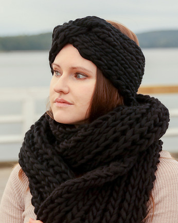 Czarna opaska turban z grubej wełny peruwiańskiej, Holy Alpaca Knit