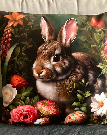 Poduszka ozdobna welurowa z królikiem brązowym, MOJAMAJA