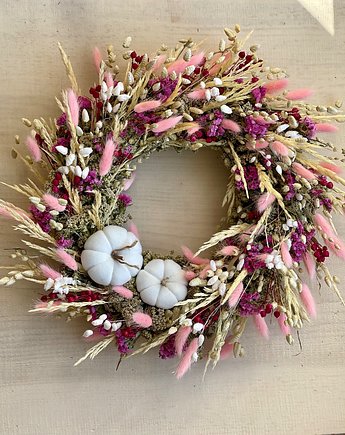 Jesienny wianek naturalny, dekoracja z materiałowymi dyniami, Rosa