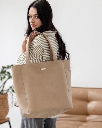 Shopper BASIC z nubuku tapicerskiego w kolorze beżowym, Karolina Audycka