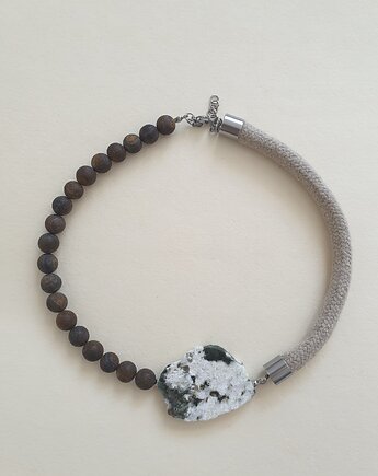 Naszyjnik MOON jaspis oceaniczny, bronzyt, lniany sznur, modesign