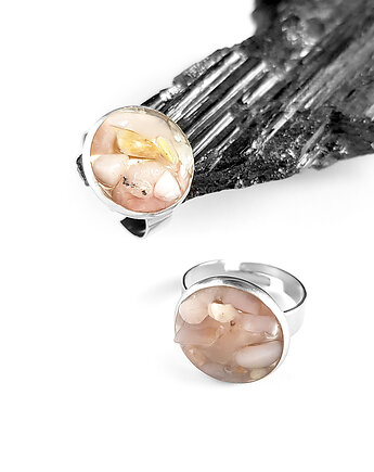 Różowy opal pierścionek klasyczny, Magneska