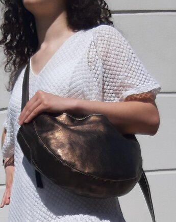 Rogalik złota  średniej wielkości skórzana torebka, Łagoda