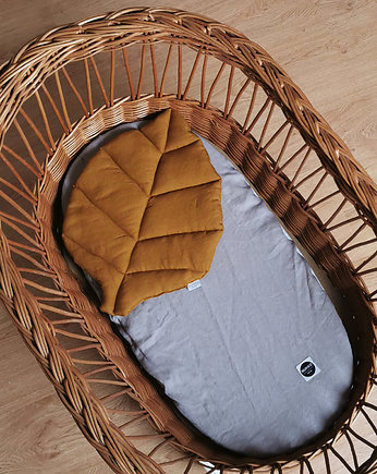 Lniana poduszka niemowlęca poduszka liść musztarda, Nukko Design