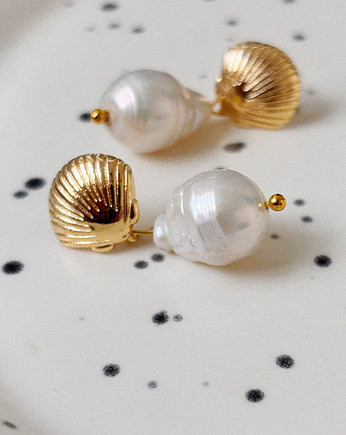 Kolczyki muszla z perłą, Chmolowska Jewellery