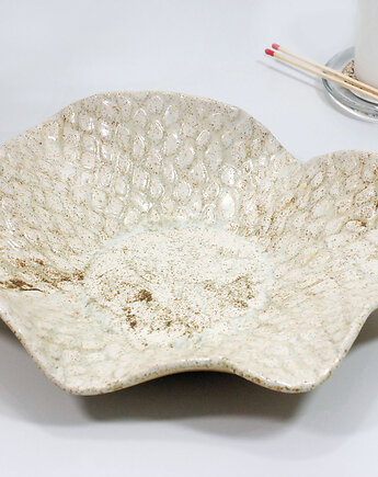 Ręcznie formowana duża misa ceramiczna na owoce, 10FingersArt