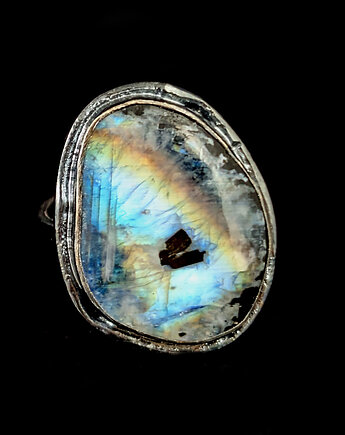 Pierścionek księżyc i złota tęcza, Pracownia Neores