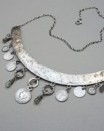 Numizmaty /kolia/ vol. 2 naszyjnik, Katia i krokodyl