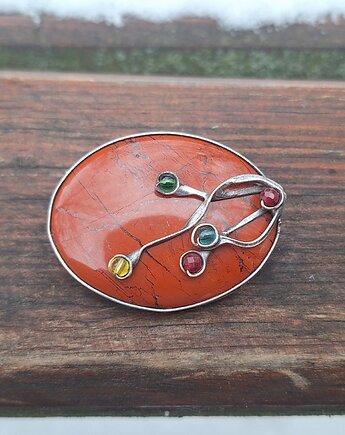 Kwiaty pnące - broszka, po drugiej stronie lustra