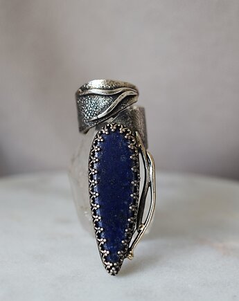 Pierścień z lapis lazuli, Dziki Królik