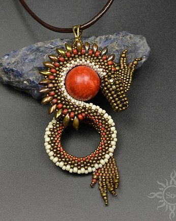Atirth, wisior ze smokiem, beading, Sol