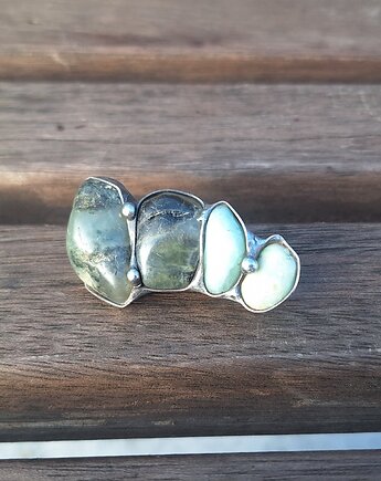 Zielonka - broszka, po drugiej stronie lustra