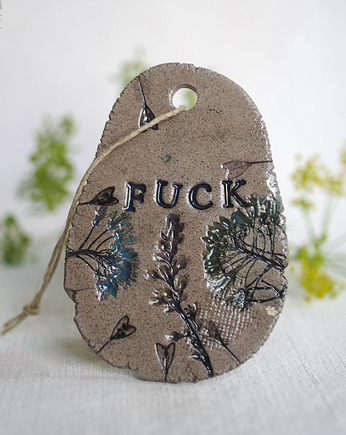 F*ck - dekor ceramiczny, zawieszka, Bea Fine Arts