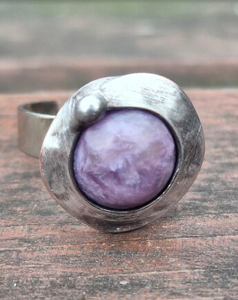 Czaroit - pierścionek regulowany, po drugiej stronie lustra