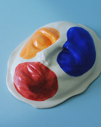Ceramiczna Maska, Clay Republic