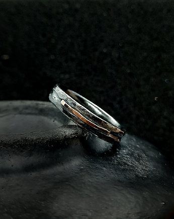 Pierścionek - sygnet STRUNA srebro i złoto rozmiar 25, ZIĘBA