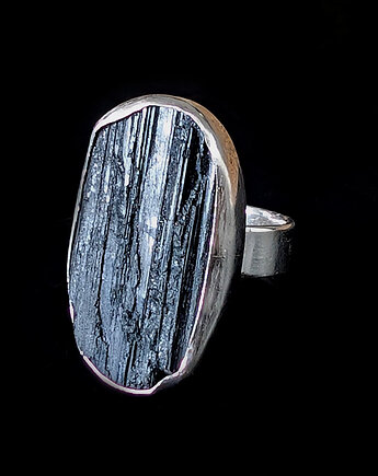 Pierścionek czarny turmalin, Pracownia Neores