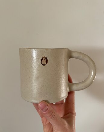 Duży Ceramiczny Kubek Handmade 450 ml z Jeżami Modern Farmhouse, Maison Fragile
