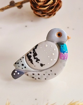 Pin z gołębiem, broszka z podobizną gołębia, przypinka z ptaszkiem, Dary Rusałki