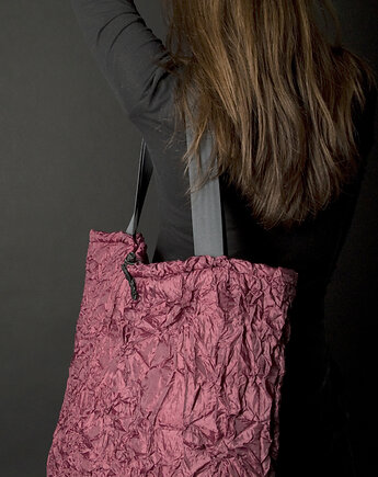 Torebka  bordowa z plisowanego poliestru z krótkimi rączkami, soie star