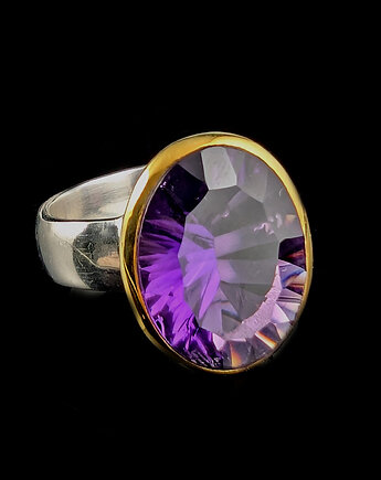 Pierścionek ametystowy klejnot, Pracownia Neores