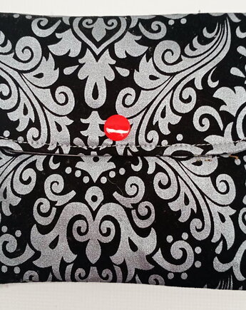 Intymne etui , delikatnie srebrzone, Helena Kamińska