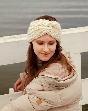 Biała opaska turban z grubej wełny peruwiańskiej, Holy Alpaca Knit