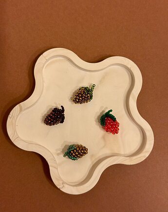 Zamówienie indywidualne - Naszyjnik z perełek z owockiem, BeeŻuuu Maja Pluta