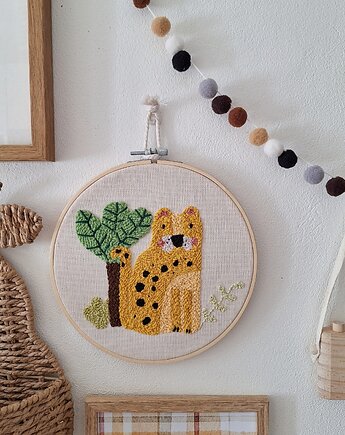 Gepard  na ścianę, przytulny akcent safari do pokoju dziecka, Nataly Atelier