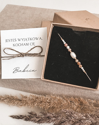 Bransoletka prezent Dzień Babci Rose na nici, Tiny Stone