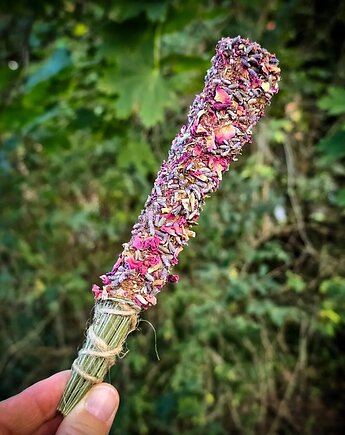 Kadzidło handmade lawenda z różą mniejsze, Czarowanie