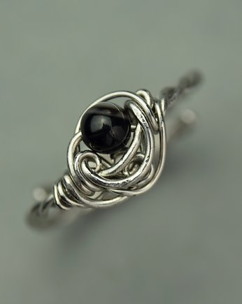 Pierścionek regulowany czarny agat wire wrapping, Agata Rozanska