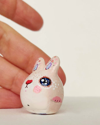 Miniaturowa Figurka Wielkanocnego Zajączka, AnimalsAndStrangers