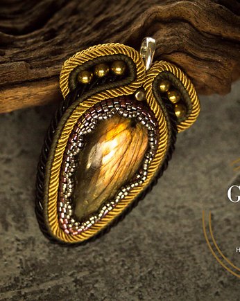 Wisior z naturalnym labradorytem, sutasz, GLINKY jewelry Aneta Glinka