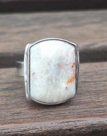 Ślady na śniegu - pierścionek regulowany, po drugiej stronie lustra