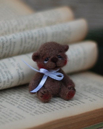 Miś Miniaturka- Beżowy, BoboLobo Handicraft
