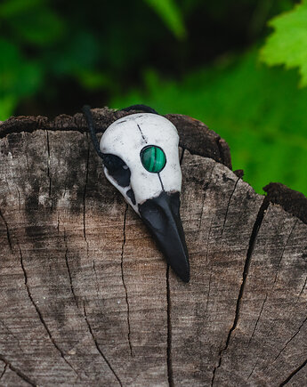 Wisior Czaszka Ptaka - Kruk - z Malachitem, Nest of Bones