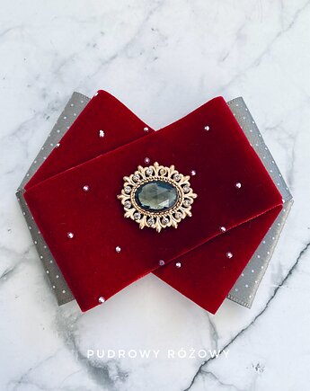 Aksamitna Brosza z delikatnym kryształkiem, Pudrowy Różowy