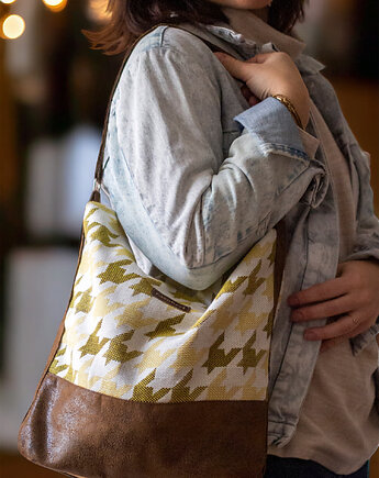 Miodowa boho bag w pepitkę, raspberi