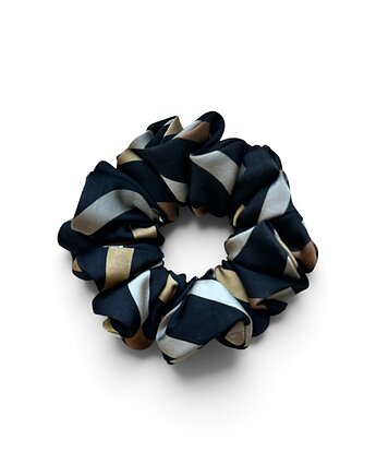 Jedwabna gumka scrunchie z upcyclingu, Lush from trash