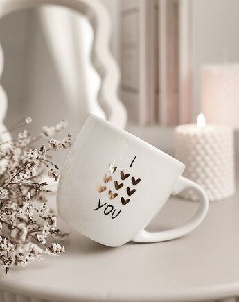 Biały Kubek Porcelanowy 300 ml - Napis I Love You ze Złotymi Sercami dla Zako, Nadzwyczajnie
