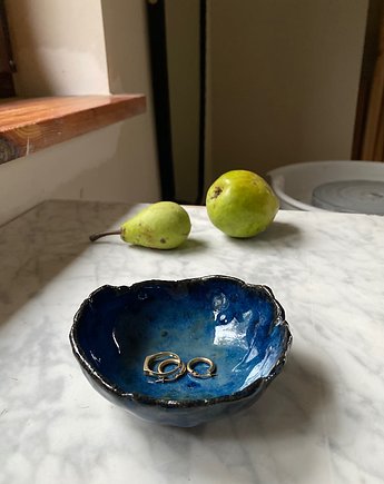 Ceramiczna Miseczka Skorupka na Biżuterię Granatowa Cudo Oceanu, Maison Fragile
