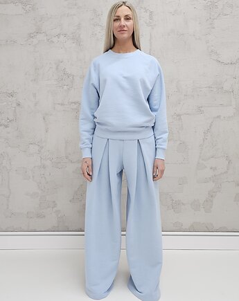 Sarai wygodny komplet bluza i szerokie spodnie z zakładkami Baby blue, Ablush