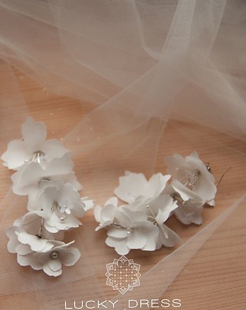 Srebrne kolczyki z  jedwabnymi kwiatami // Paulina, Lucky Dress Atelier