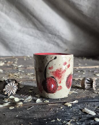 Ilustracja czereśnu, kubek działkowca, kubeczek w wiśnie, letnia czarka, Fiona Ceramics