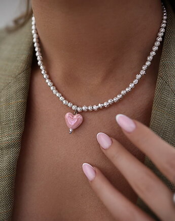 Naszyjnik z lawy wulkanicznej z różowym sercem Paraiso Lavelle, Paraiso